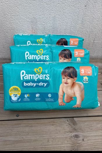 150 couches Pampers baby dry taille 3