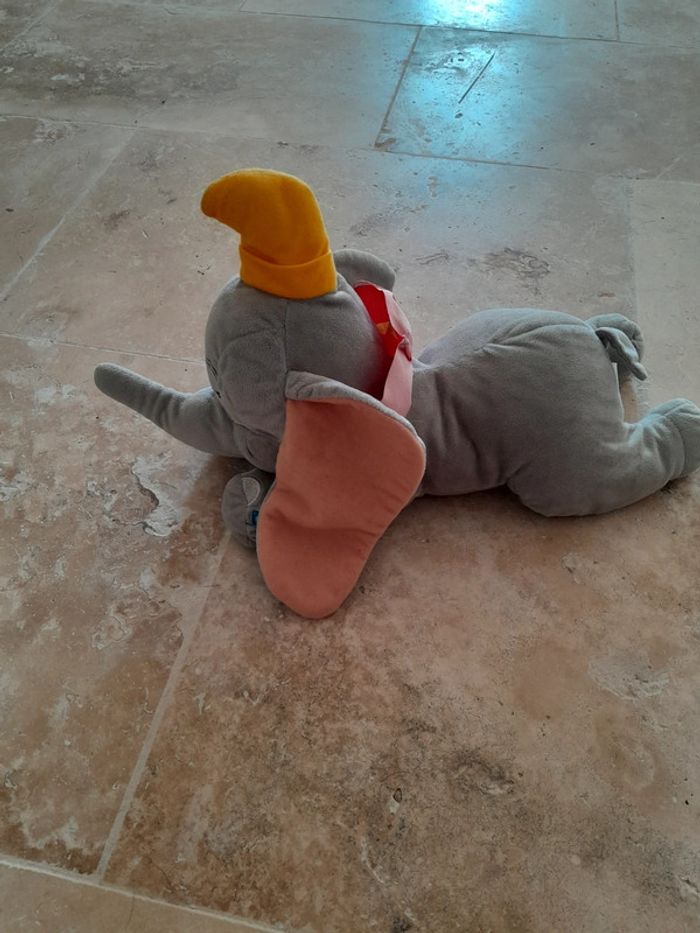 Peluche dumbo neuf - photo numéro 2