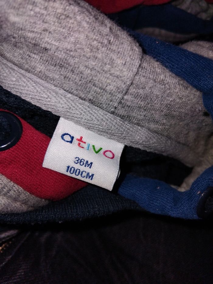 Pull bleu foncé - photo numéro 2