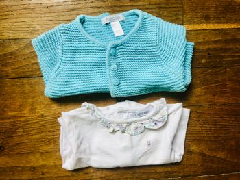 Petit lot taille 1 mois