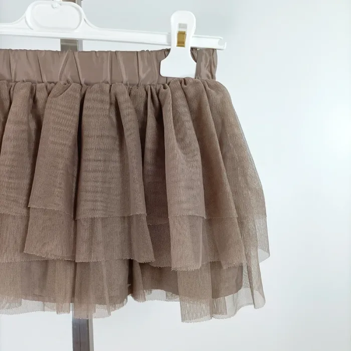 Jupe tutu taupe à volants en tulle H&M – taille 3-4 ans – 104 cm – parfaite pour cérémonies A1323 - photo numéro 2