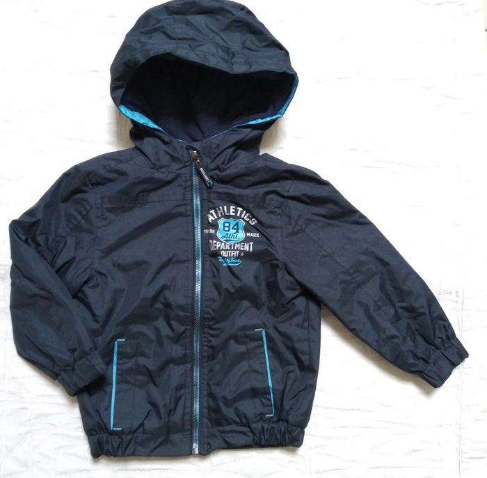 La halle veste polaire imperméable capuche 3 ans
