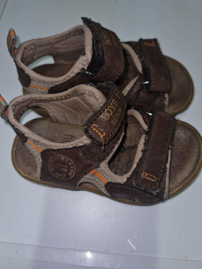 Sandale 22 - photo numéro 2