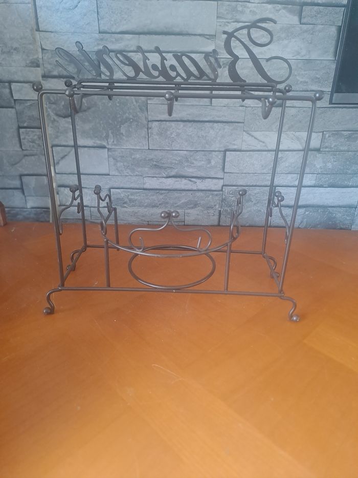 Support à tasses "Brasserie" en fer forgé léger - photo numéro 7