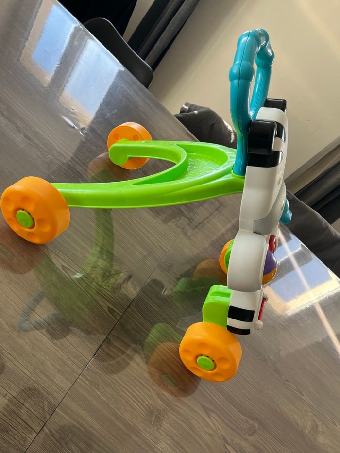 Trotteur musical  zebre bébé - photo numéro 2