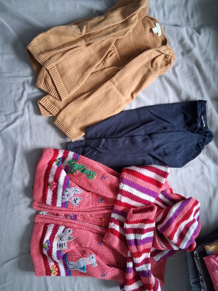 Gros lot de vêtements fille - photo numéro 4
