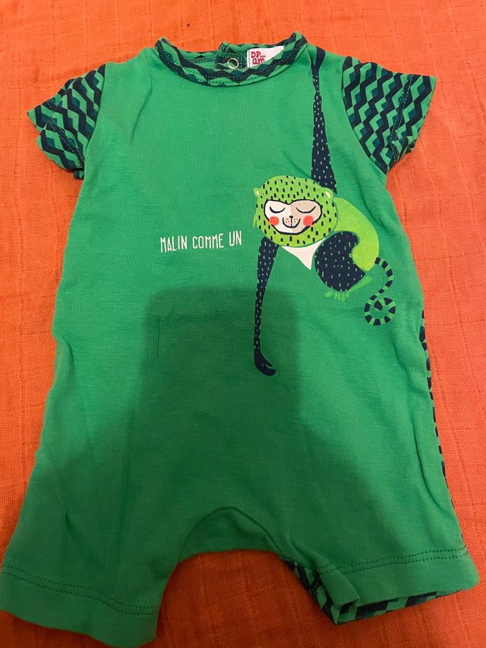 Combinaison singe verte