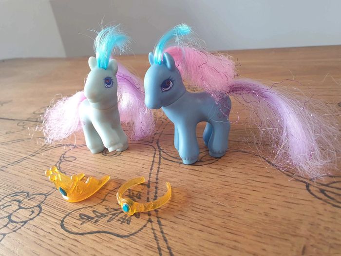 Mon  Petit Poney  G2  Royal  Twins Babies  Jewel  & Sparkle - photo numéro 3