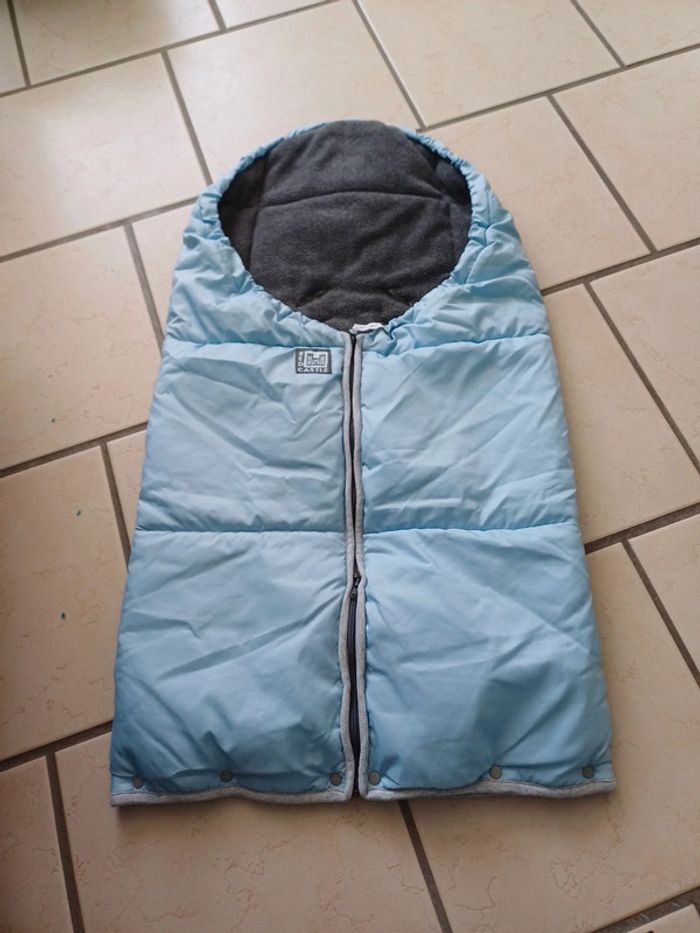 Chanceliere red castle