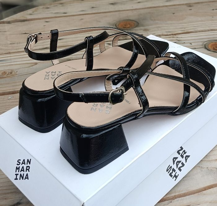 Chaussures San Marina Femme, sandales Ceveras, cuir, taille 37. Neuves - photo numéro 3