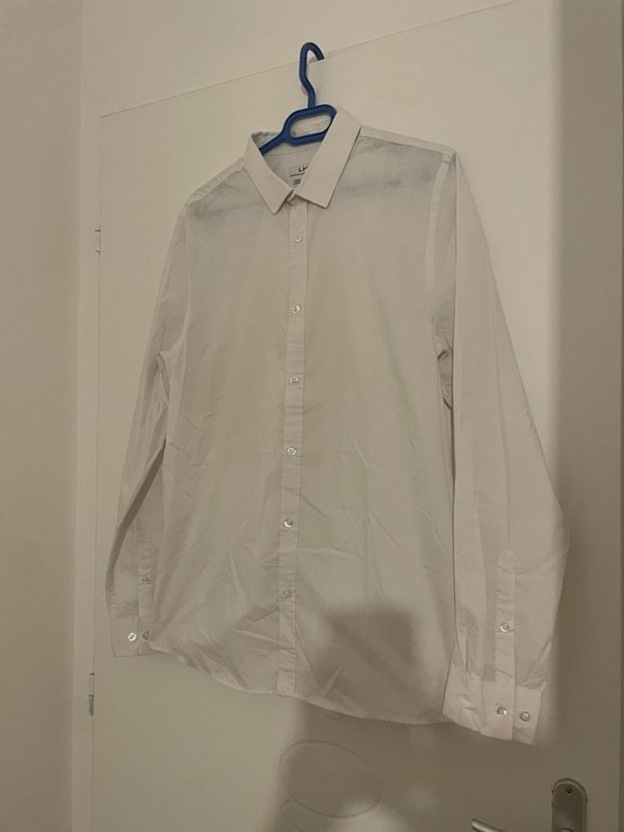 Chemise à manches longues blanc uni coupe ajusté La Halle taille 43/44 - photo numéro 3