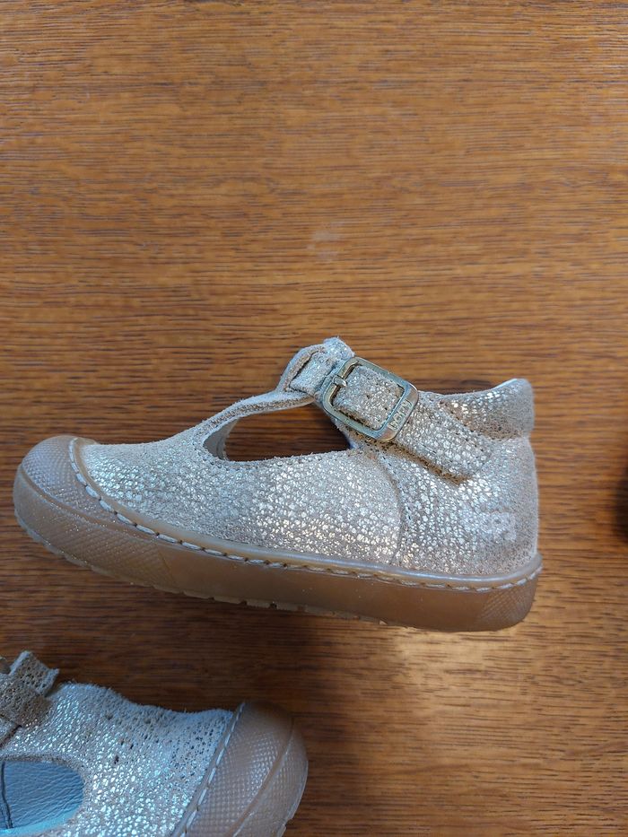 Lot de 2 paires de chaussures BOPY taille 20 - photo numéro 6