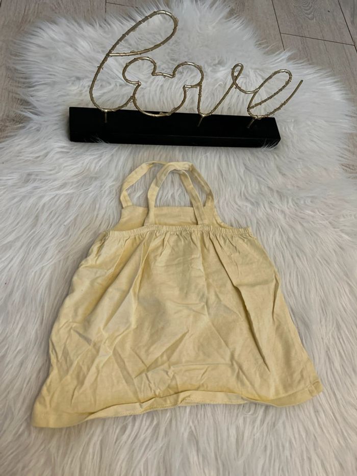 Très beau débardeur jaune minnie 🥰 Disney taille 36 mois - photo numéro 3