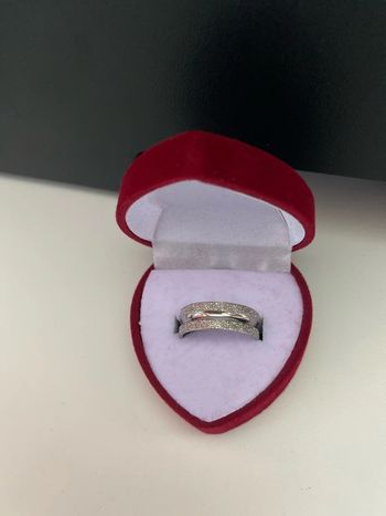 Bague avec 2 bandes pailletées