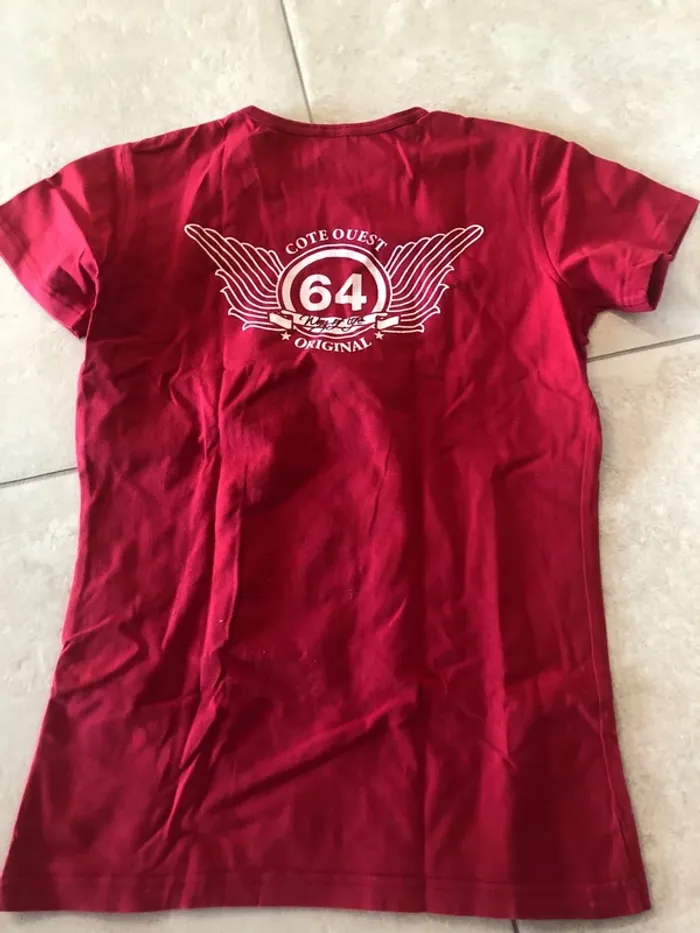 Teeshirt rouge - photo numéro 4