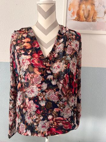 Jolie blouse légère fleurie