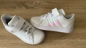 Basket adidas taille 29