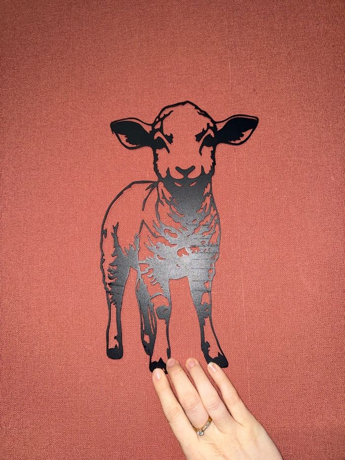 Décoration murale en métal mouton