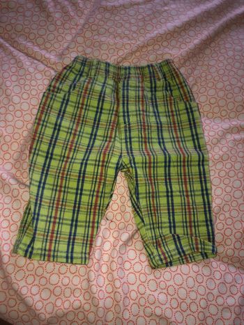 Pantalon bébé, six mois