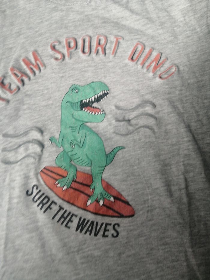 Tee shirt manche courte dinosaure 8A - photo numéro 2