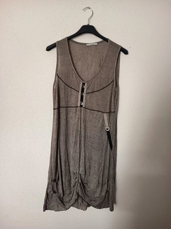 Robe taille 4