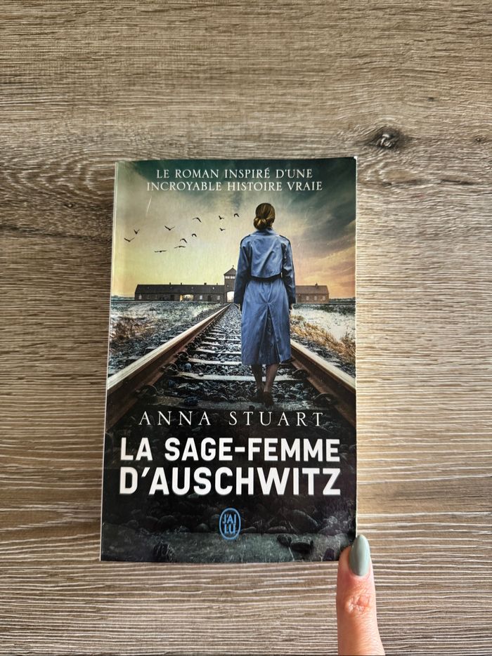 Livre la sage femme d’ Auschwitz