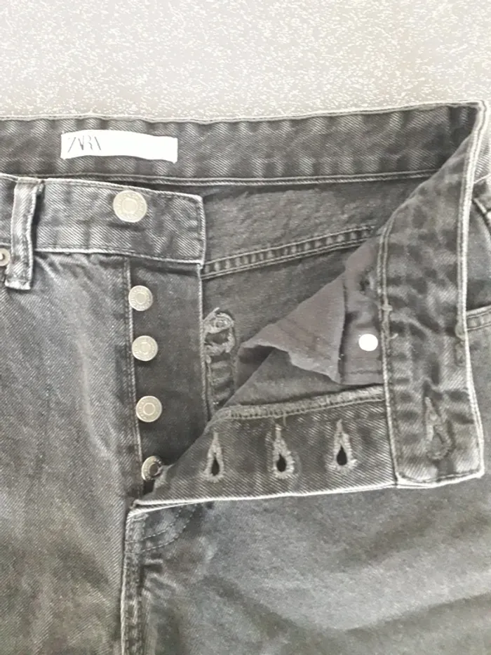 Jean regular Zara - photo numéro 3