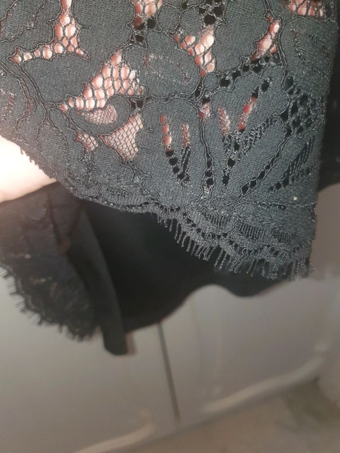 Robe dentelle - photo numéro 2