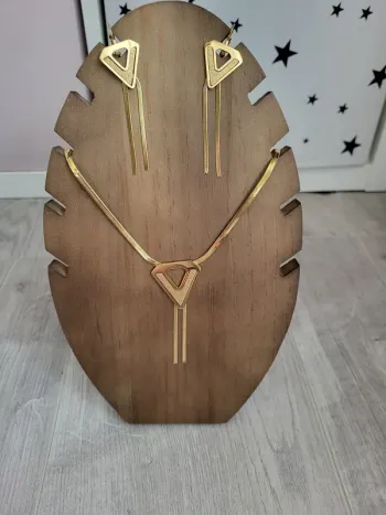 Parure collier et boucle d'oreilles assortis acier inoxydable doré