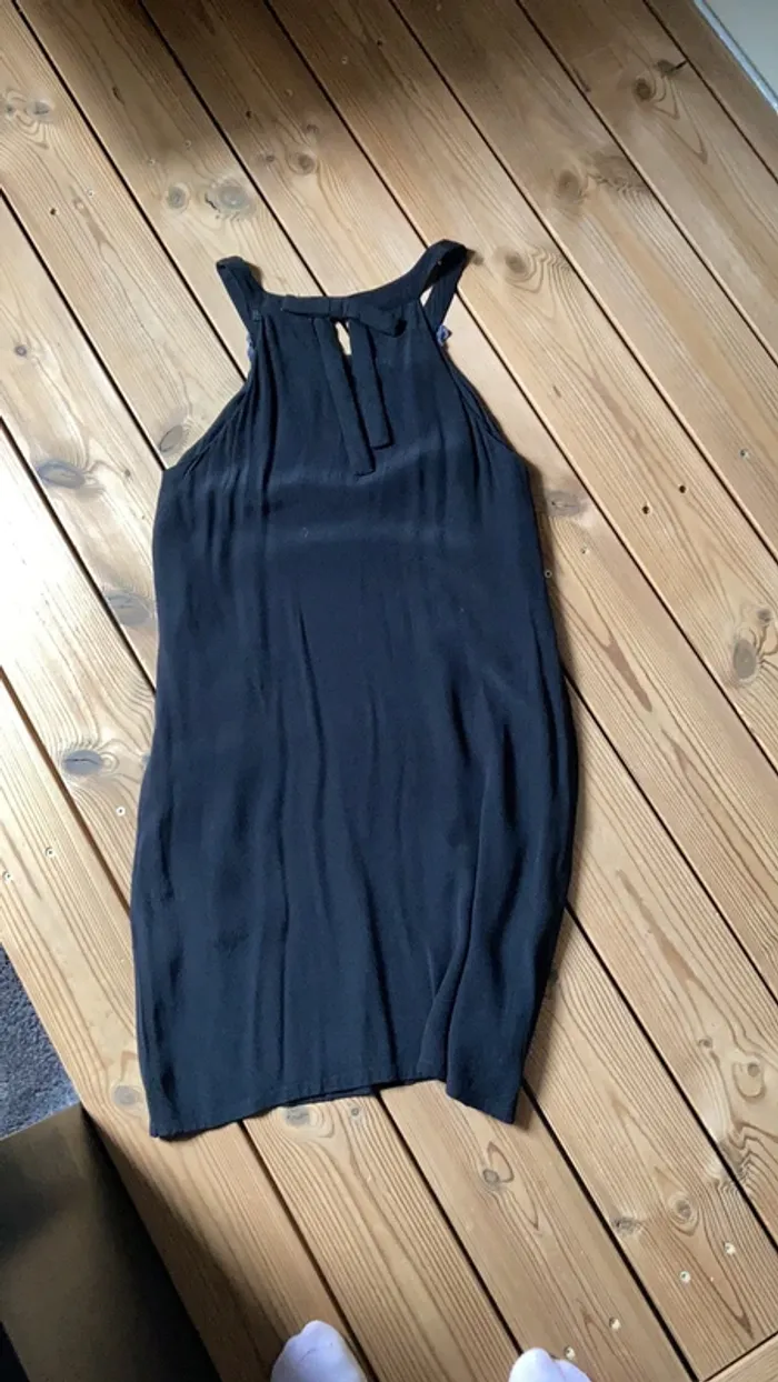 Robe noire femme - photo numéro 3