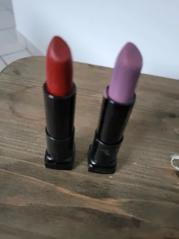 2 rouge à lèvres