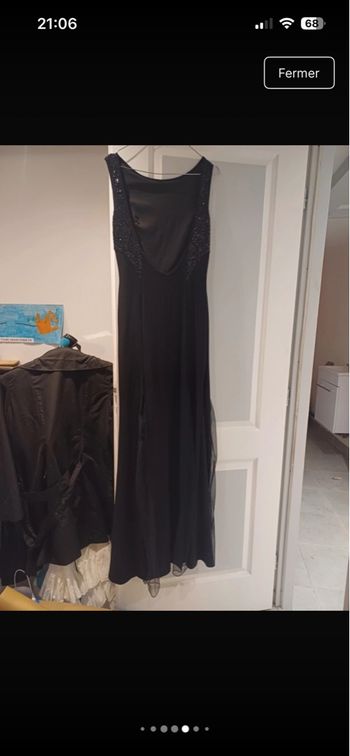 Robe dos nus
