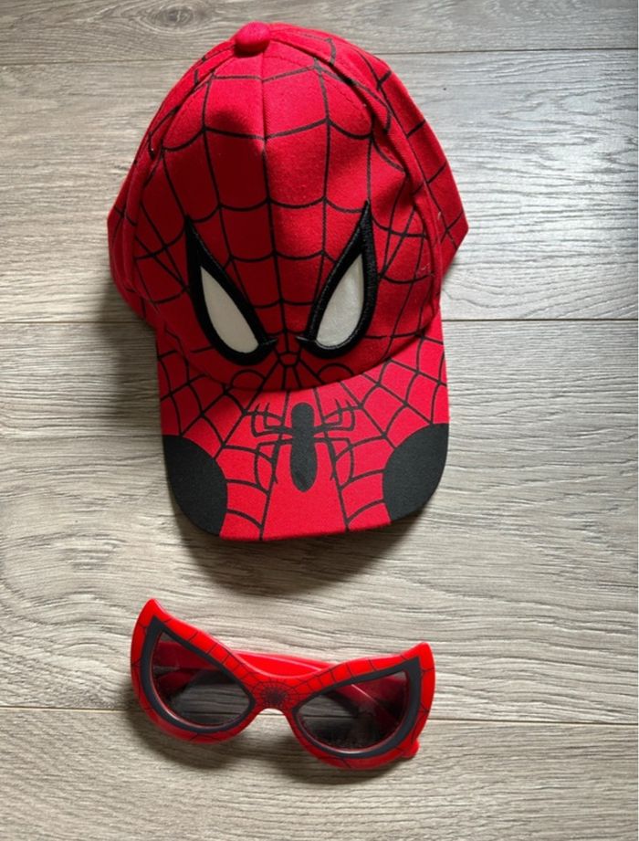 Casquette lunettes Spiderman