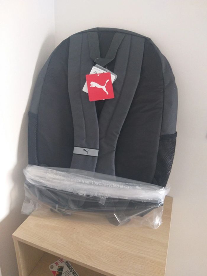 Sac a dos Puma neuf - photo numéro 3