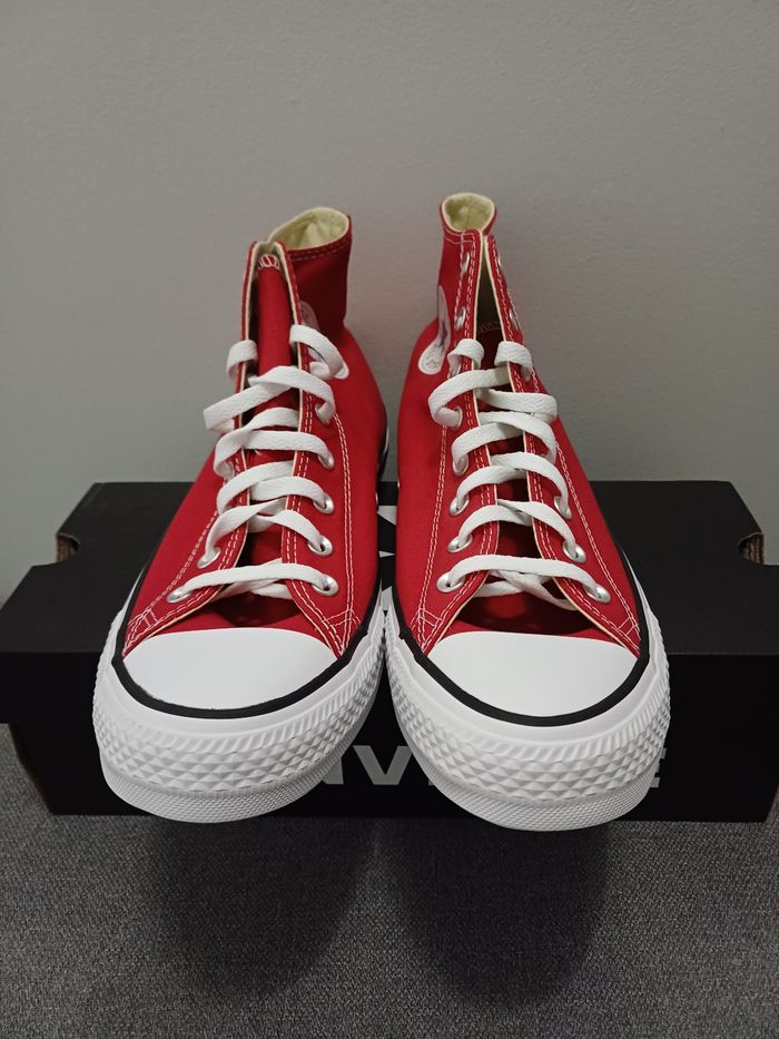 Basket converse neuve toile montante Pointure 46 rouge - photo numéro 5