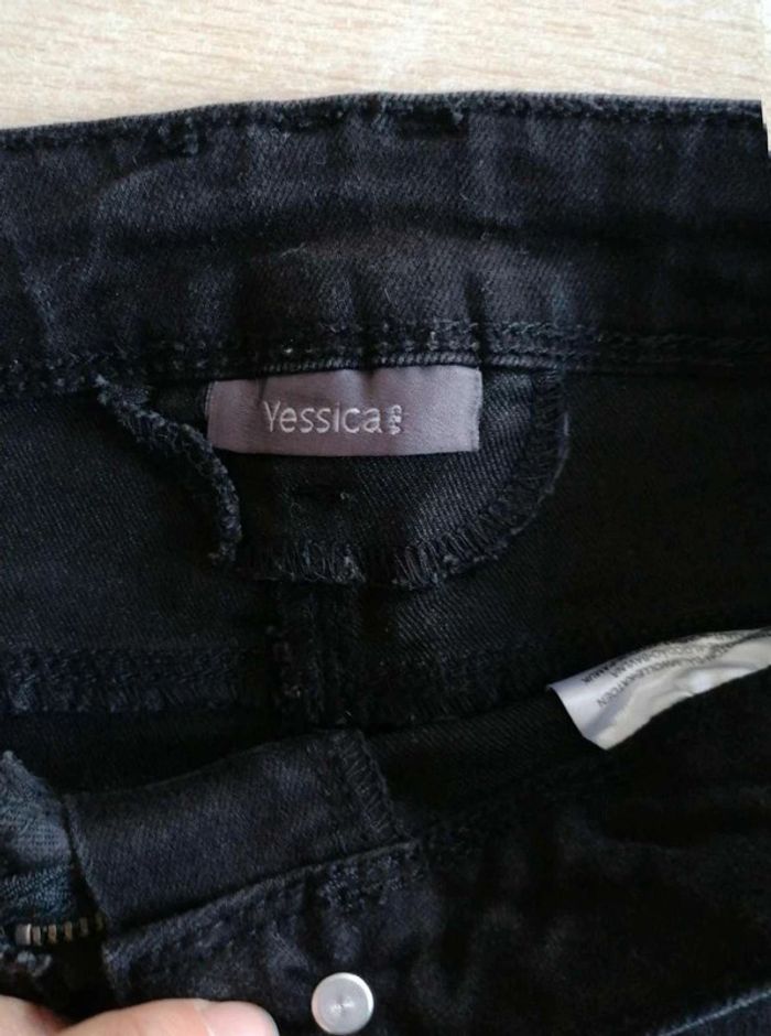Jupe en jean noir - photo numéro 4