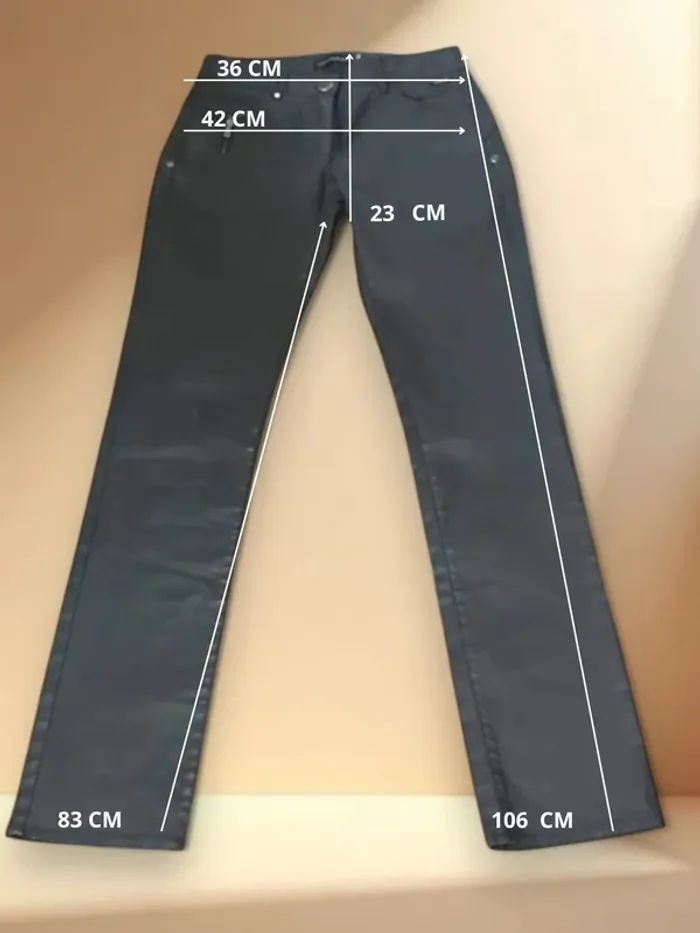 Jean Voodoo premium ,coupe droite ,taille basse , extensible - photo numéro 13
