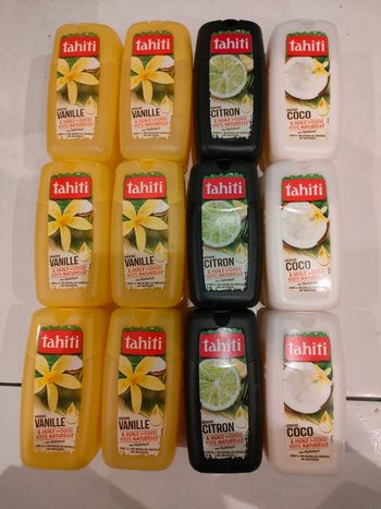 Lot 12 gels douche tahiti 