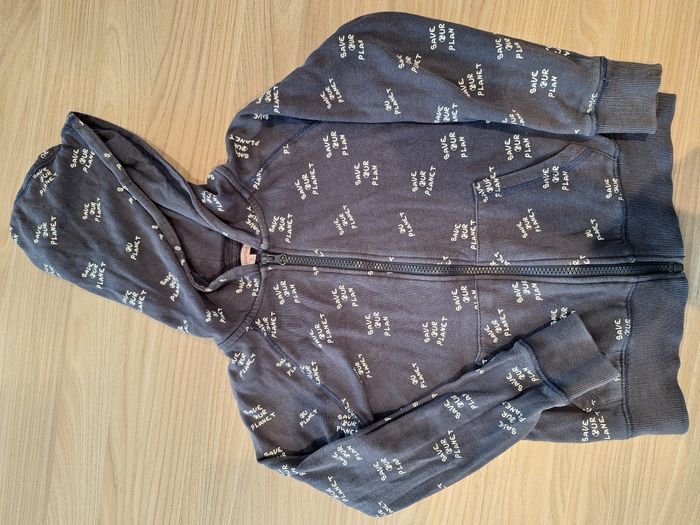 Gilet bleu zippé U "Save our planet" - 8 ans