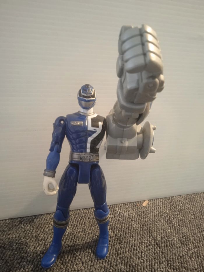 power rangers bleu bandai 2004