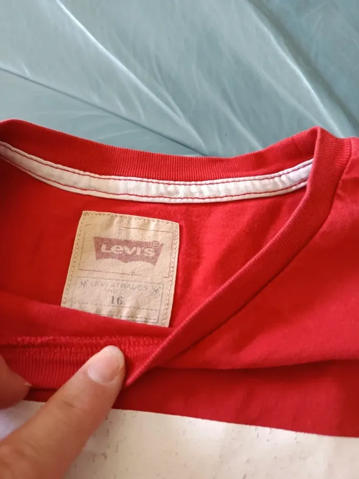 Tee shirt Levi's 16 ans - photo numéro 3