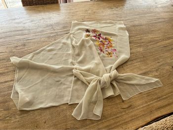 Haut asymétrique et sens taille unique