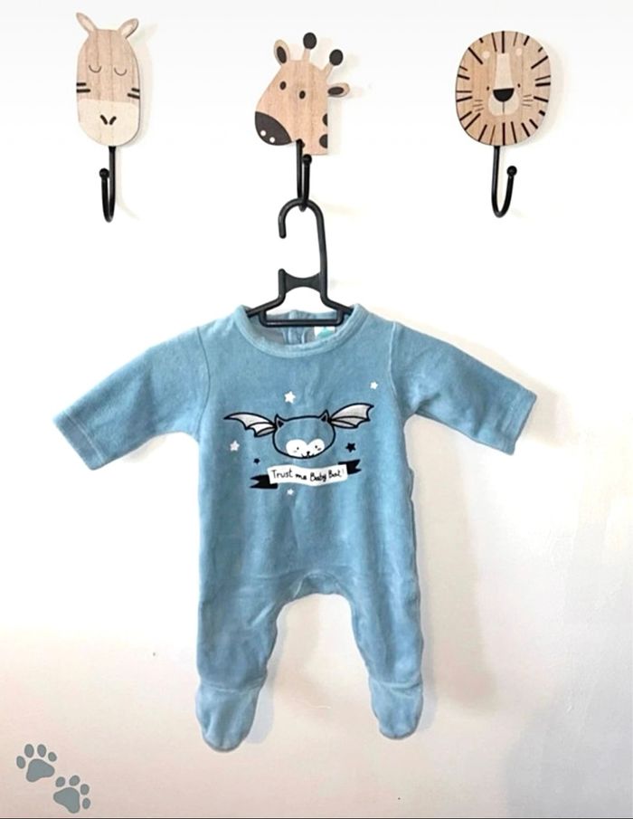 Pyjama en velours taille 0 mois