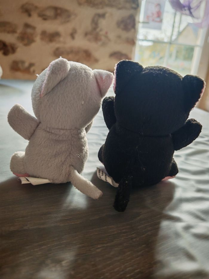 Duo petits chats peluches - photo numéro 2