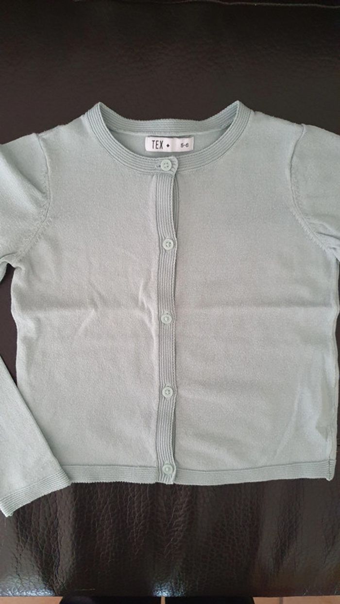 Gilet bleu-vert (ou vert d'eau) taille 5-6 ans - photo numéro 2