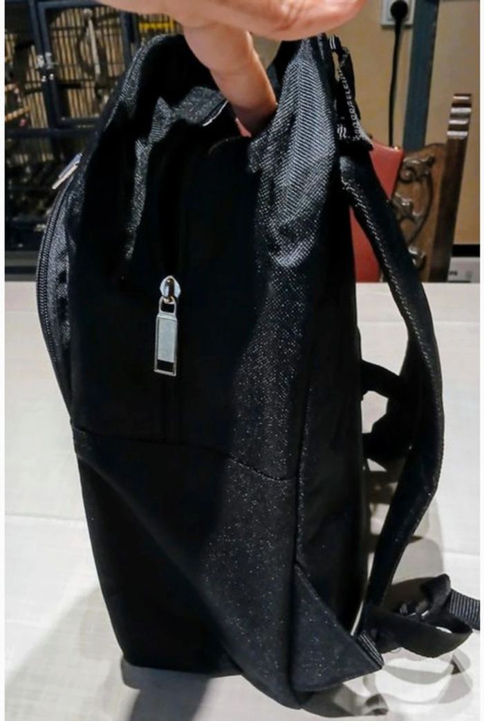 Sac à dos neuf - photo numéro 3