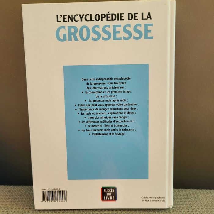 Livre sur l encyclopédie de la grossesse - photo numéro 2