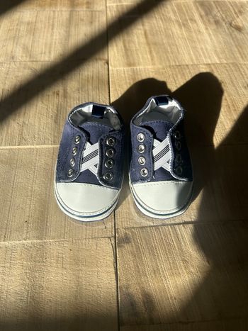 Baskets marine à élastiques