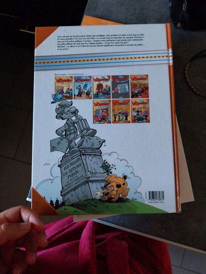 Bd les fonctionnaires tome8 - photo numéro 2