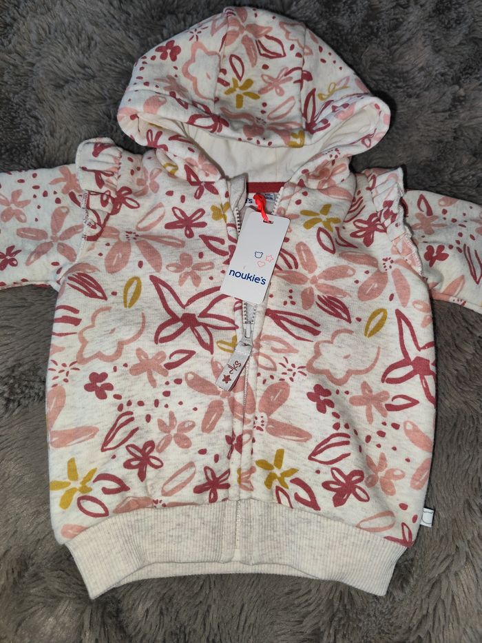 Lot 2 gilets fille neufs 3 mois noukie's - photo numéro 6